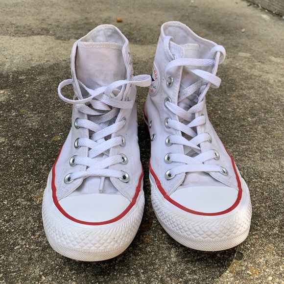 Converse Shoes - White Hightop Converse Womens 6